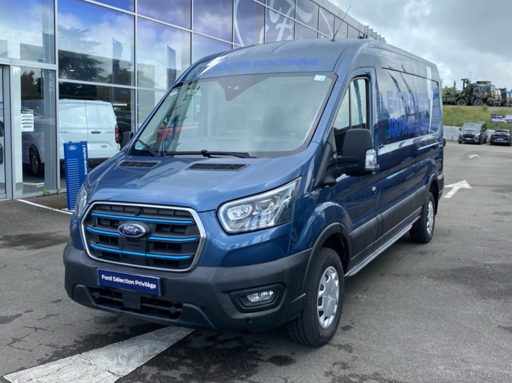 Ford Transit 2T Fg PE 350 L3H2 135 kW Batterie 75/68 kWh Trend Business